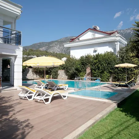 Raya3 Villa